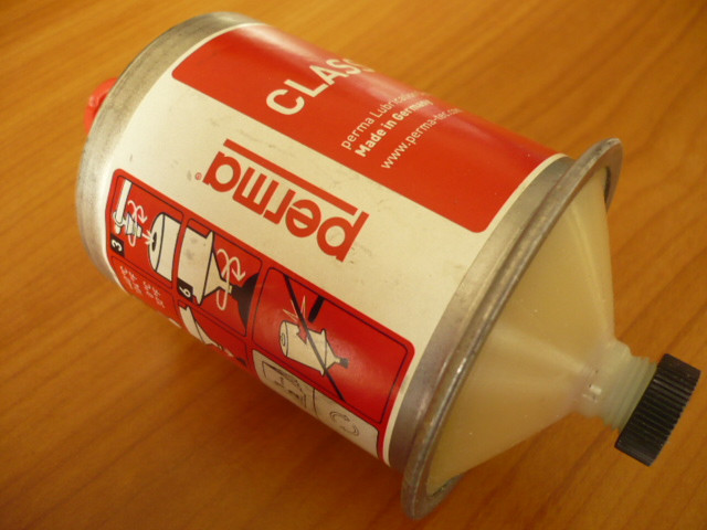 Schmierstoffgeber Perma Tec Classic SF Fett für Becker Twin Ram Unterflur-Bühne