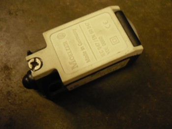 Cable break switch, limit switch for FOG 933 669330817 / SUN lifting platform