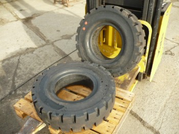 Wheel Tires Takraf forklift trucks VTA DFG 3202