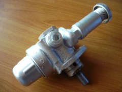 Orsta AFV hand pump fuel hand pump injection pump Takraf VTA DFG 1002