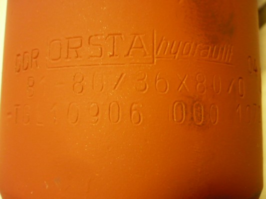 Schwenkzylinder Arbeitszylinder VTA Takraf Gabelstapler DFG 2002 2N TGL10906