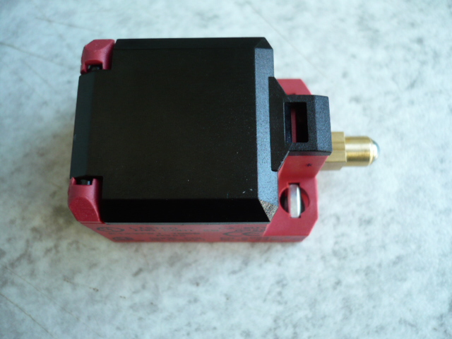 Endschalter Grenztaster Schalter Microtaster Stößel limit switch Zippo Lift 1526 