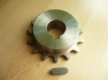 chain sprocket wheel 5/8 inch with key for Romeico Lift Type Atlantic / Türfrei / Nordmeer TC KC (15 teeth)