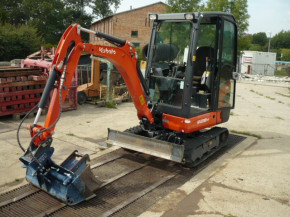 Stift Bolzen Steckbolzen Sicherungsbolzen Kubota KX41-3 KX015-4 / KX016-4 / KX018-4 / KX019-4 Minibagger RG13866764